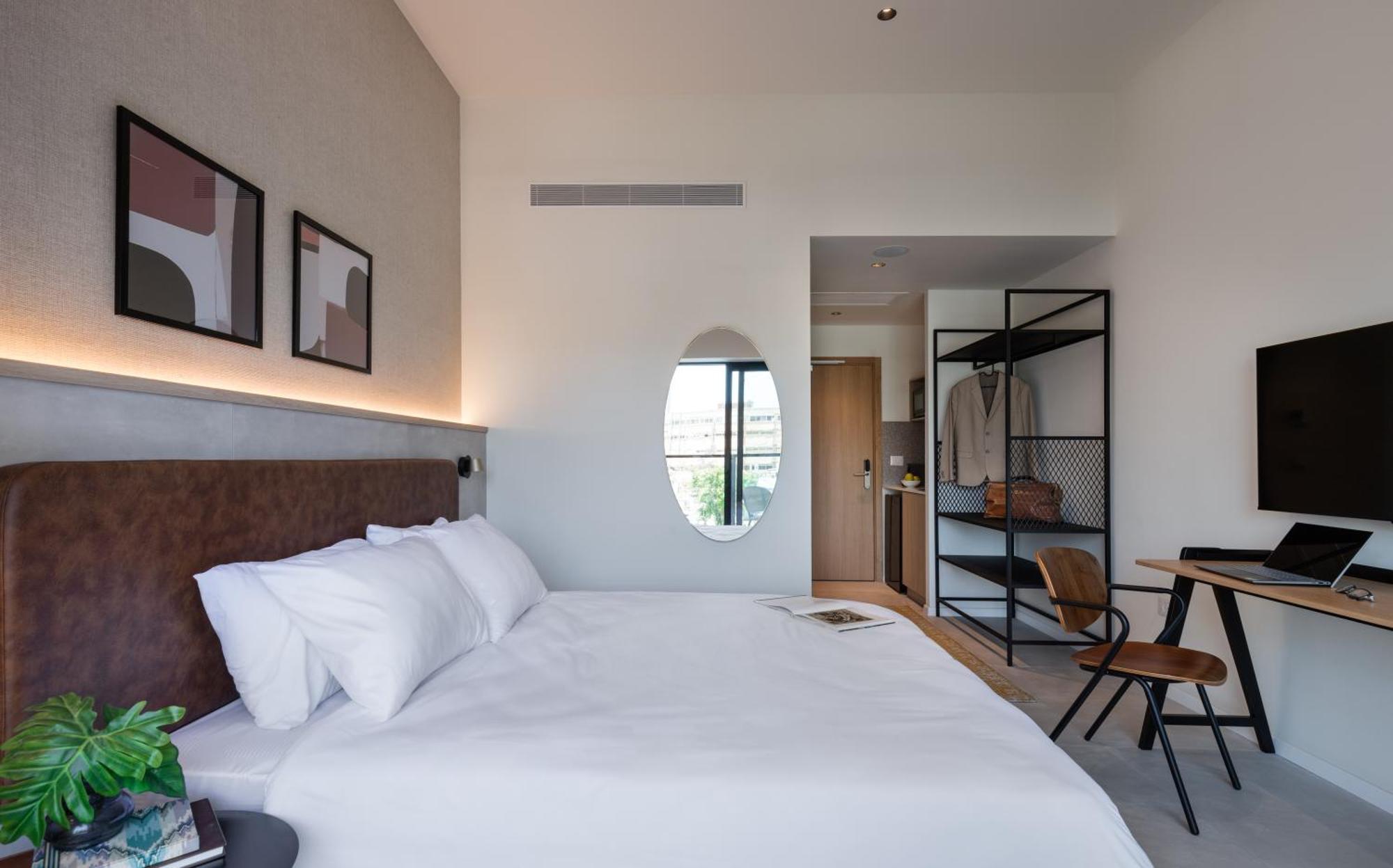 Tayo Studios & Apartments バト・ヤム エクステリア 写真