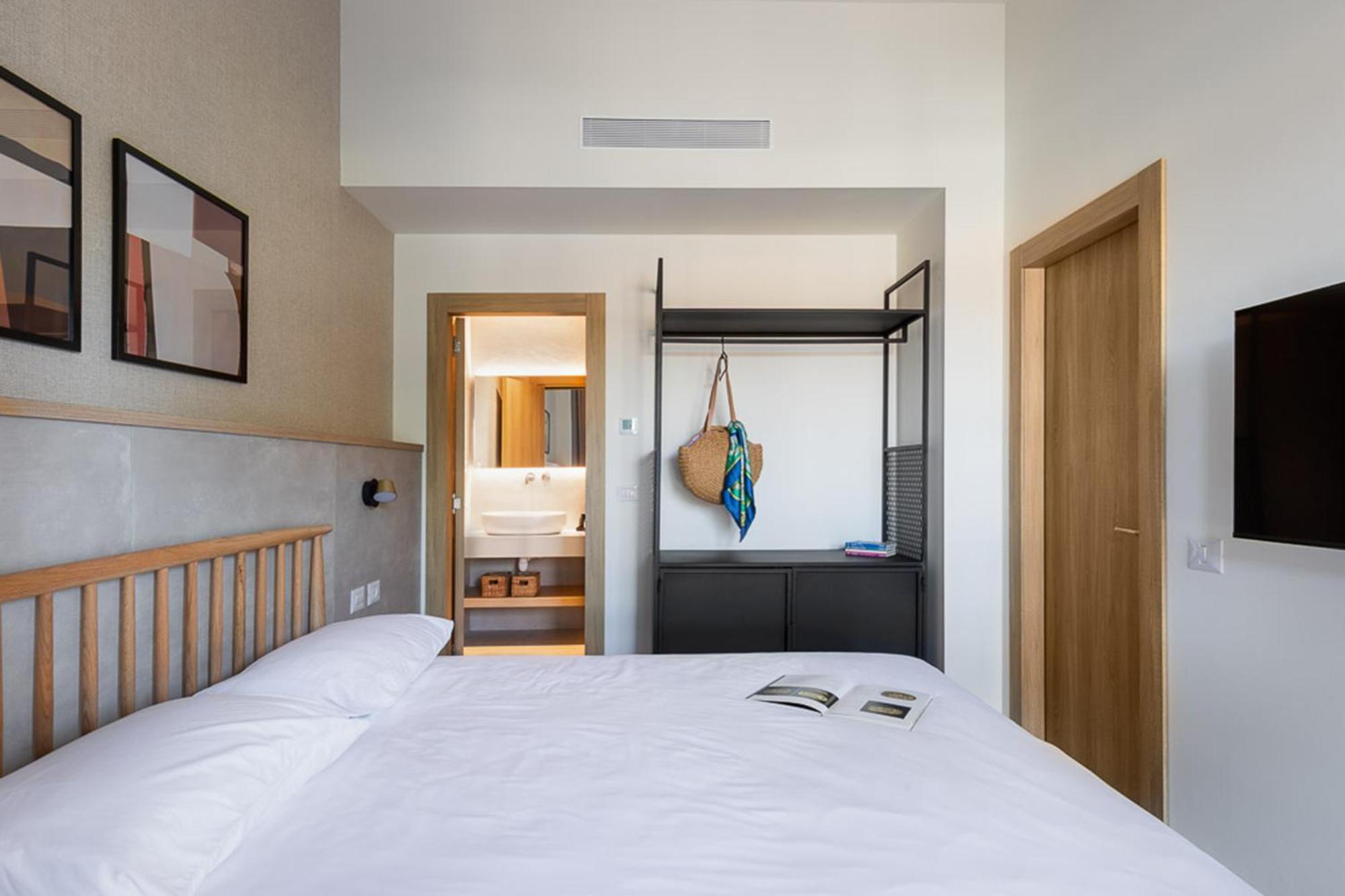 Tayo Studios & Apartments バト・ヤム エクステリア 写真